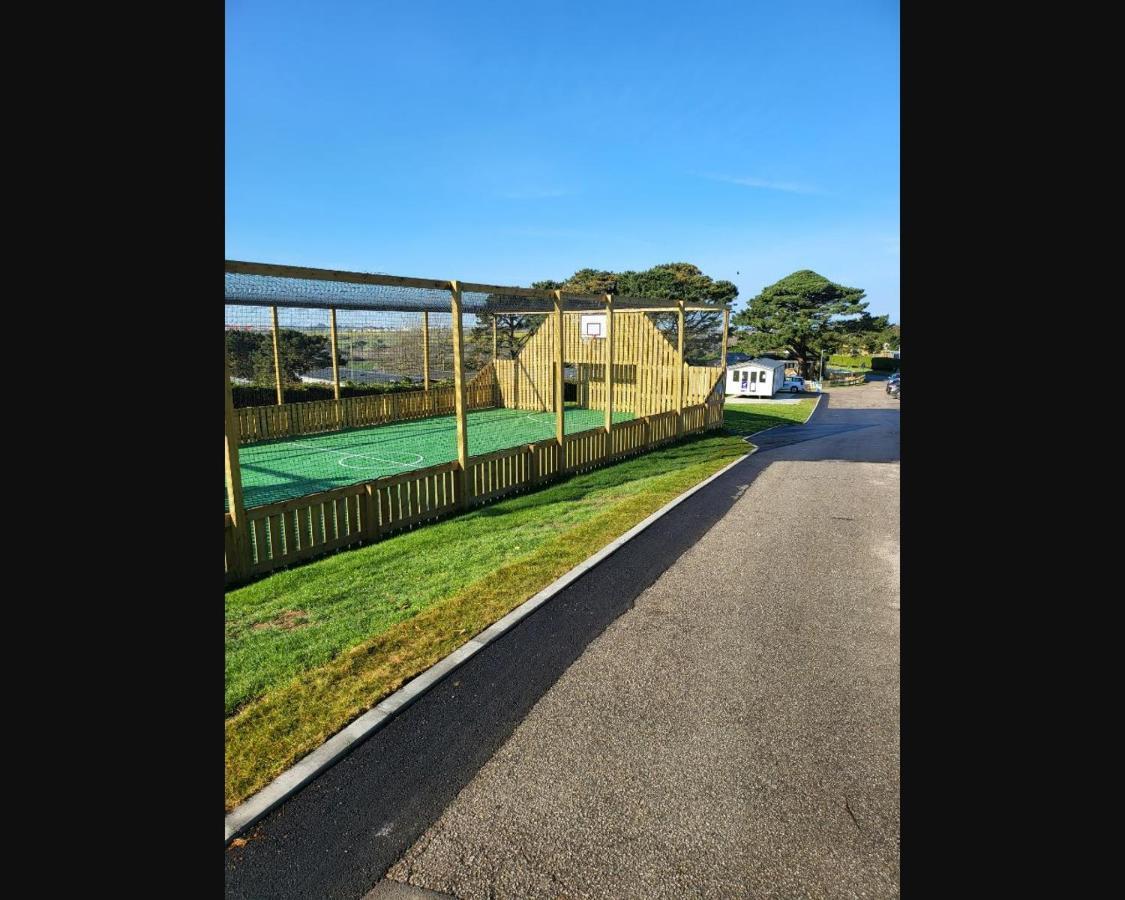 Exotic 3-Bed Caravan At Newquay Holiday Park Villa Luaran gambar