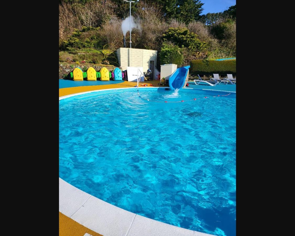 Exotic 3-Bed Caravan At Newquay Holiday Park Villa Luaran gambar